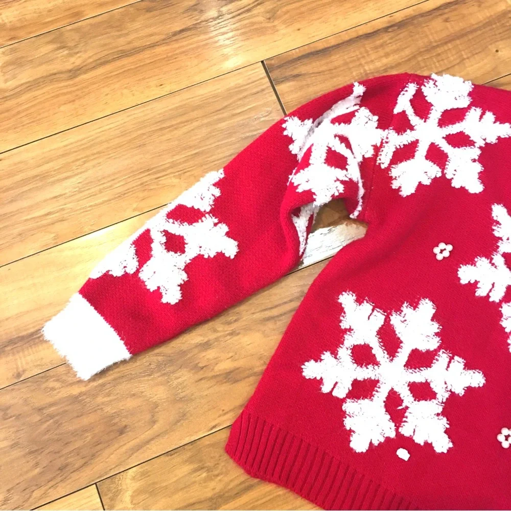 33 Degrees Christmas sweater puffy fabric snowflakes red white cozy small - Picture 3 of 10